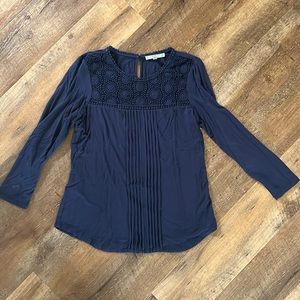 Size small Daniel Rainn navy blue long sleeve top